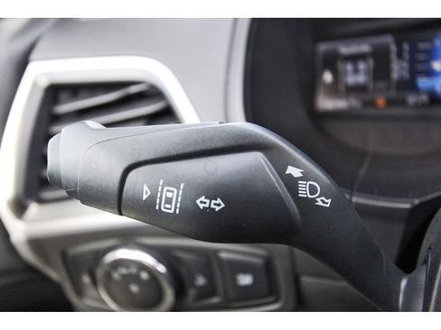 Used 2024 Ford Edge SEL image 17