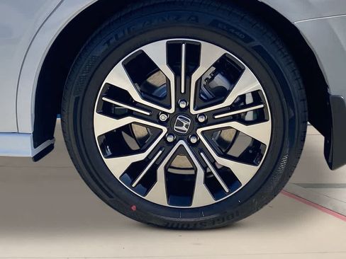 New 2026 Honda Odyssey Elite image 6