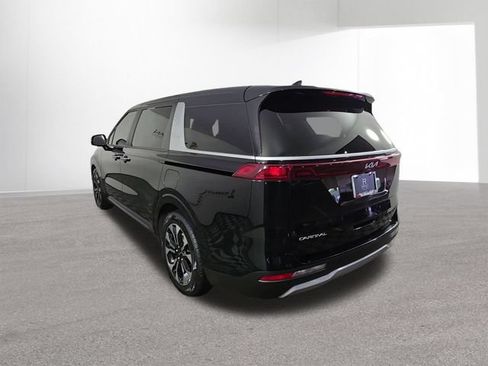 Used 2024 Kia Carnival EX FWD image 38