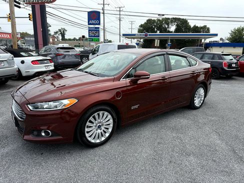 Used 2016 Ford Fusion Energi SE image 27