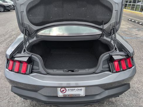 Used 2025 Ford Mustang Premium image 24