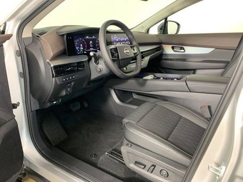 Used 2025 Nissan Murano Platinum w/ Cargo Package image 21