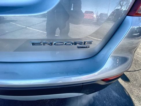 Certified 2022 Buick Encore Preferred w/ Safety Package AWD/4WD image 53