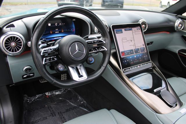 Used 2023 Mercedes-Benz SL 43 AMG image 10