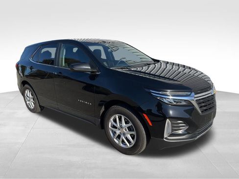 Used 2023 Chevrolet Equinox LT image 11