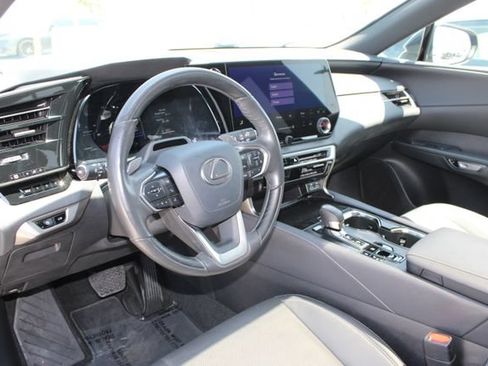 Certified 2025 Lexus RX 350h w/ Convenience Package AWD/4WD image 12