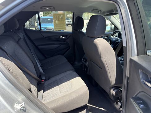 Used 2024 Chevrolet Equinox LT AWD/4WD image 12