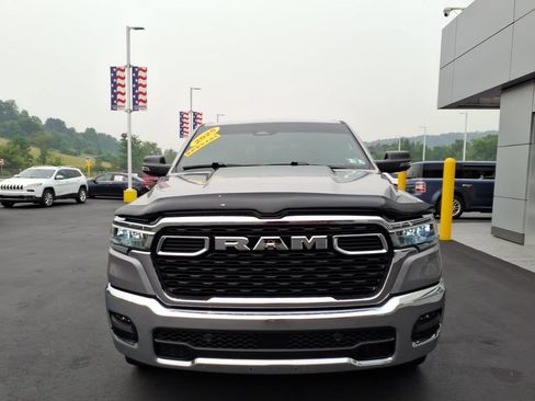 Used 2025 RAM 1500 Big Horn AWD/4WD image 3