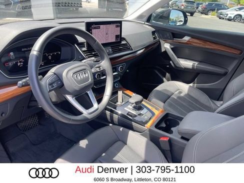 Used 2023 Audi Q5 2.0T Premium Plus w/ Premium Plus Package AWD/4WD image 12