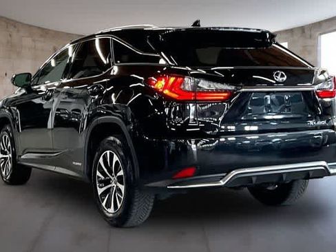 Certified 2022 Lexus RX 450h AWD w/ Premium Package image 4