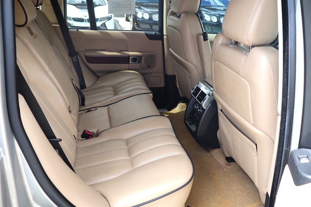 Used 2011 Land Rover Range Rover HSE LUX AWD/4WD image 21