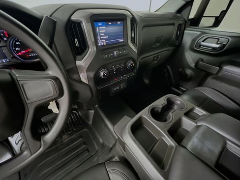 Used 2021 Chevrolet Silverado 2500 W/T RWD image 23