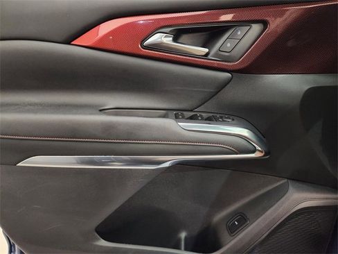 Used 2024 Chevrolet Traverse Z71 image 23