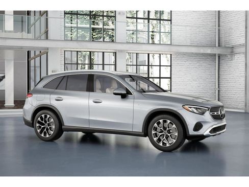 New 2025 Mercedes-Benz GLC 350e 4MATIC image 12