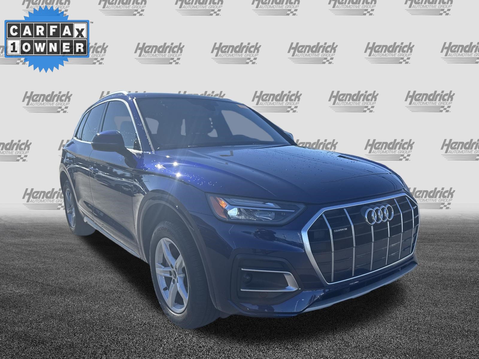 Used 2021 Audi Q5 2.0T Premium w/ Convenience Package AWD/4WD image 2
