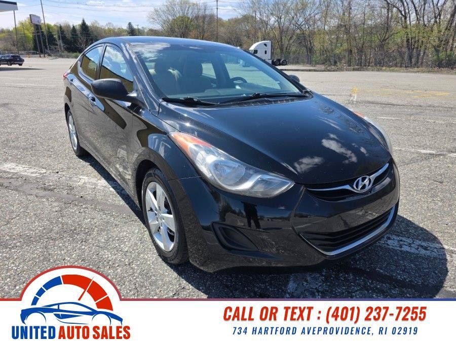 Used 2013 Hyundai Elantra GLS FWD image 6