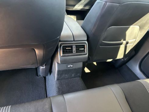 Used 2025 MAZDA CX-50 AWD 2.5 S w/ Select Package image 24