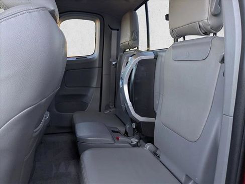 Used 2010 Toyota Tacoma 4x4 Access Cab V6 image 18