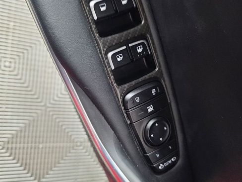 Used 2019 Kia Stinger GT1 AWD/4WD image 12