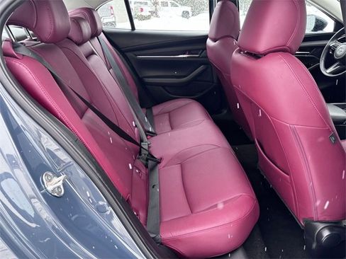 Used 2025 MAZDA MAZDA3 s image 28