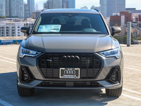 New 2025 Audi Q3 2.0T Premium image 2