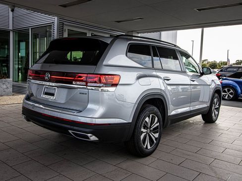 New 2026 Volkswagen Atlas SE image 18