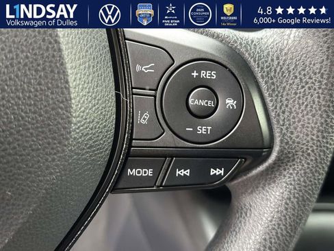 Used 2021 Toyota Corolla LE w/ Carpet Mat Package (TMS) image 20