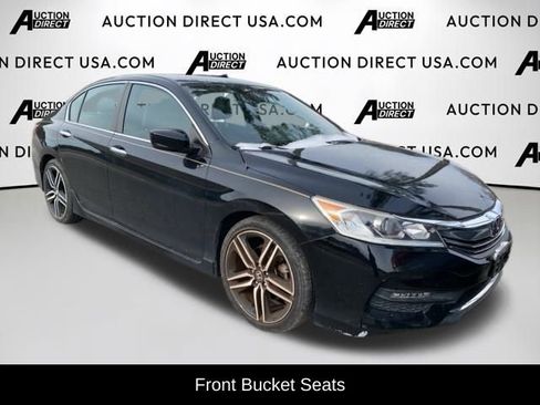 Used 2017 Honda Accord Sport image 10