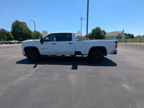 Used 2022 Chevrolet Silverado 2500 LTZ w/ LTZ Plus Package AWD/4WD image 7
