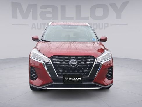 Used 2023 Nissan Kicks SV FWD image 8