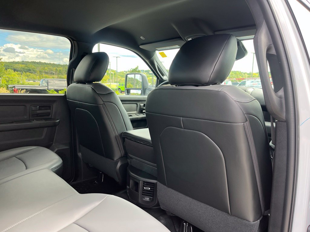 New 2027 RAM 5500 Tradesman AWD/4WD image 22