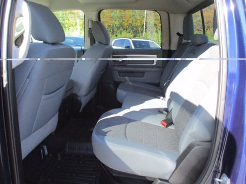 Used 2019 RAM 1500 Big Horn AWD/4WD image 12