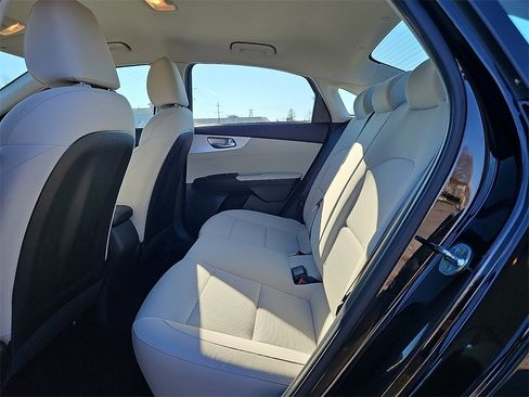 Certified 2023 Kia Forte LXS image 13
