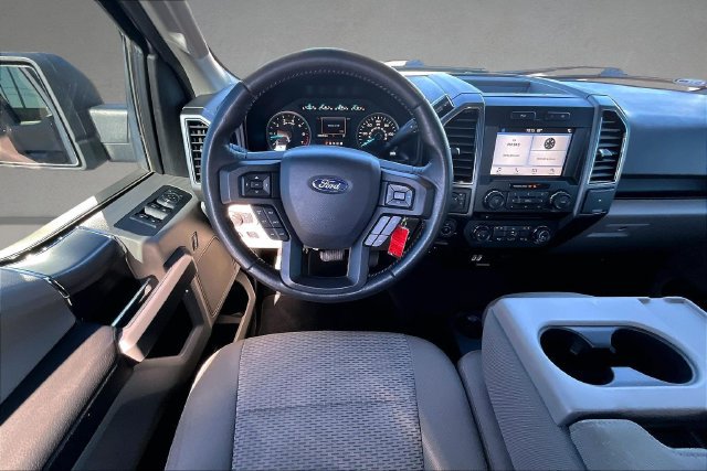 Used 2018 Ford F150 XLT w/ Equipment Group 302A Luxury AWD/4WD image 3