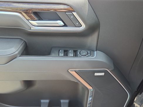 Used 2025 GMC Sierra 1500 Elevation w/ Elevation Premium Package RWD image 27