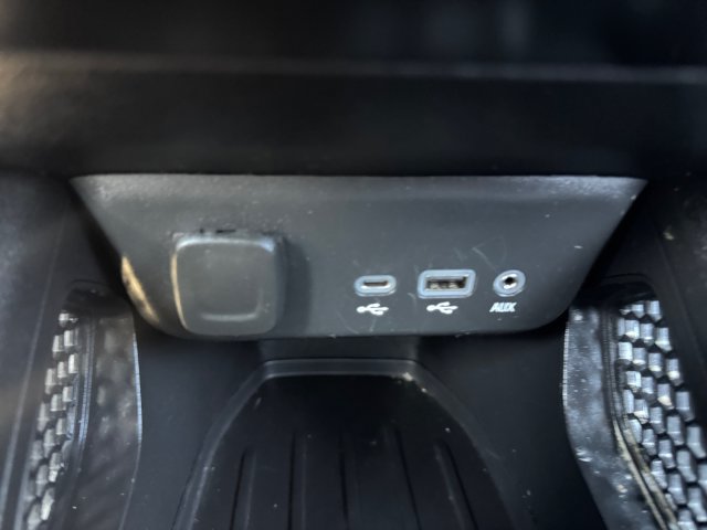 Certified 2023 Chevrolet TrailBlazer LT FWD image 19