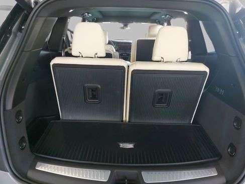 Used 2025 Cadillac XT6 Sport w/ LPO, Floor Liner Package image 13