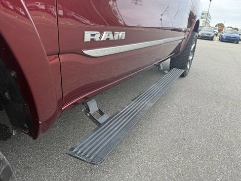 Used 2019 RAM 1500 Limited AWD/4WD image 13