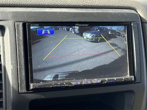 Used 2020 Nissan NV 3500 SL image 19