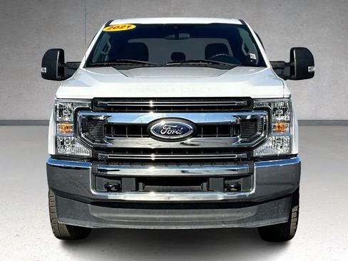 Used 2021 Ford F250 XLT AWD/4WD image 2
