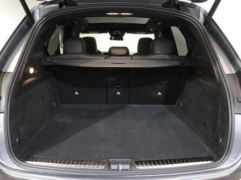 Used 2025 Mercedes-Benz GLE 450e 4MATIC w/ Driver Assistance Package image 30