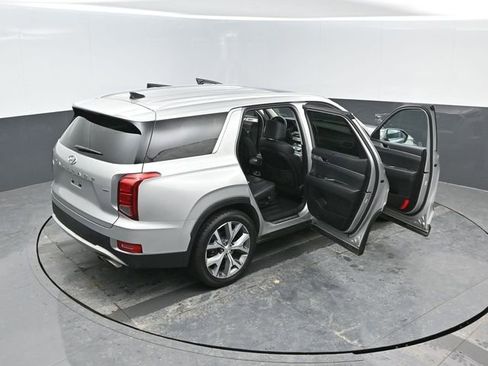 Used 2022 Hyundai Palisade SEL image 25
