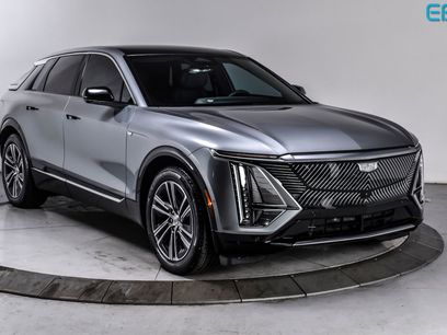 Used 2024 Cadillac Lyriq Luxury w/ LPO, Floor Liner Package