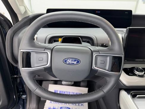 New 2027 Ford Expedition Max Active AWD/4WD image 16