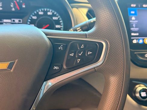 Used 2022 Chevrolet Malibu LT image 27