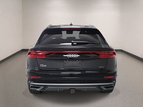 Used 2021 Audi Q8 Premium Plus w/ Premium Plus Package AWD/4WD image 6