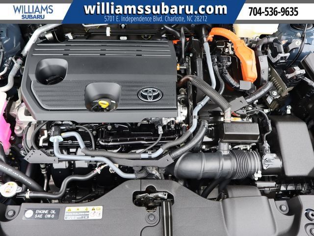 Used 2025 Toyota Crown Signia AWD/4WD image 40