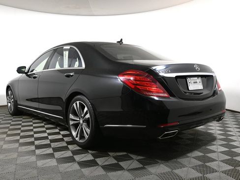 Used 2015 Mercedes-Benz S 550 4MATIC Sedan image 5