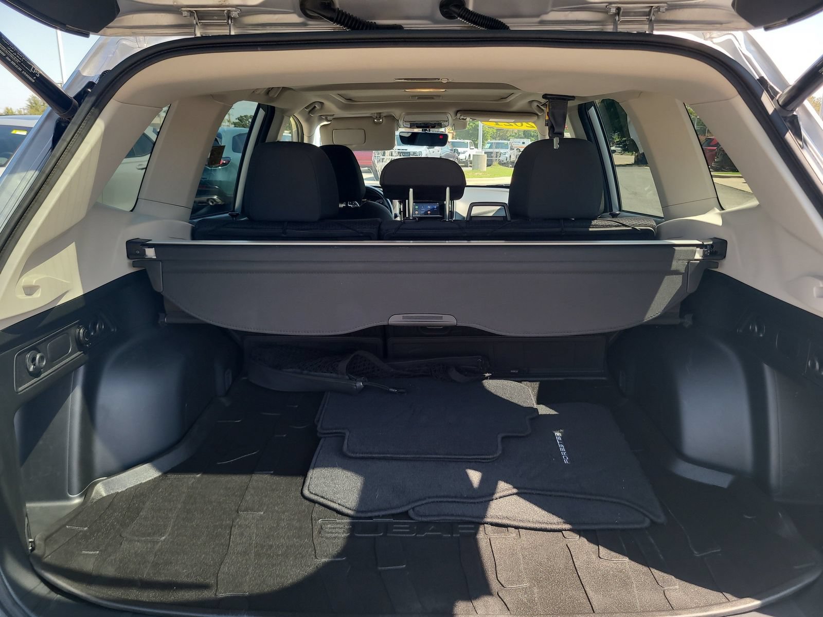 Used 2021 Subaru Forester Premium AWD/4WD image 26