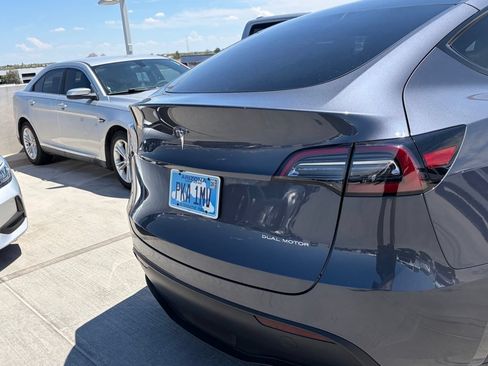 Used 2023 Tesla Model Y Long Range AWD/4WD image 4
